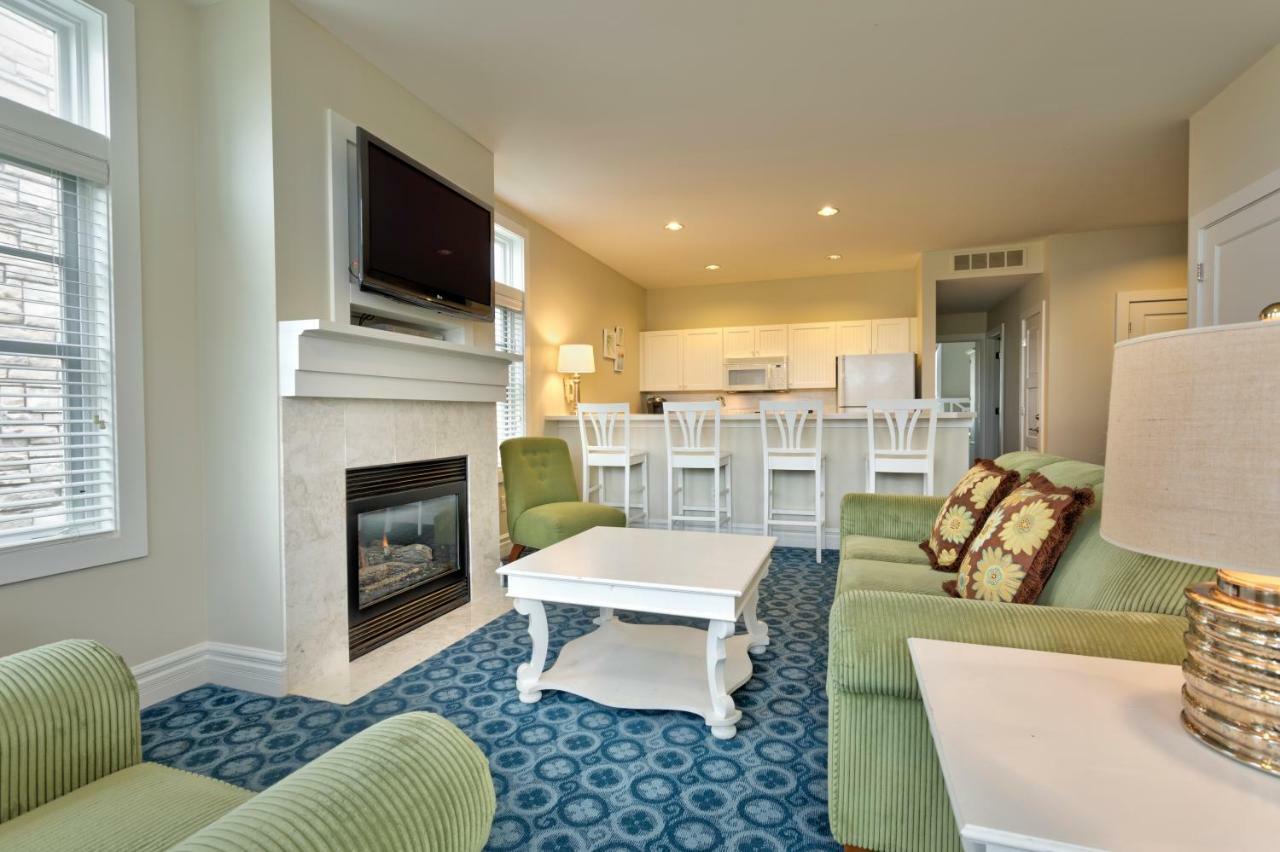 Cottages At Bay Harbor Petoskey Bagian luar foto